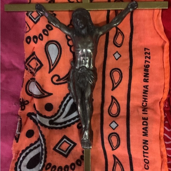 wall crosses - Picture 2 of 3